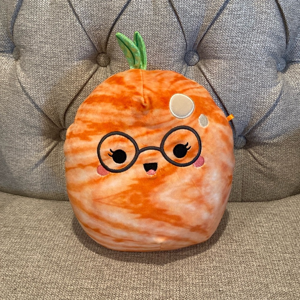 NWOT! 8” Judy the Tangerine Squishmallow - New without tags! squishmallows